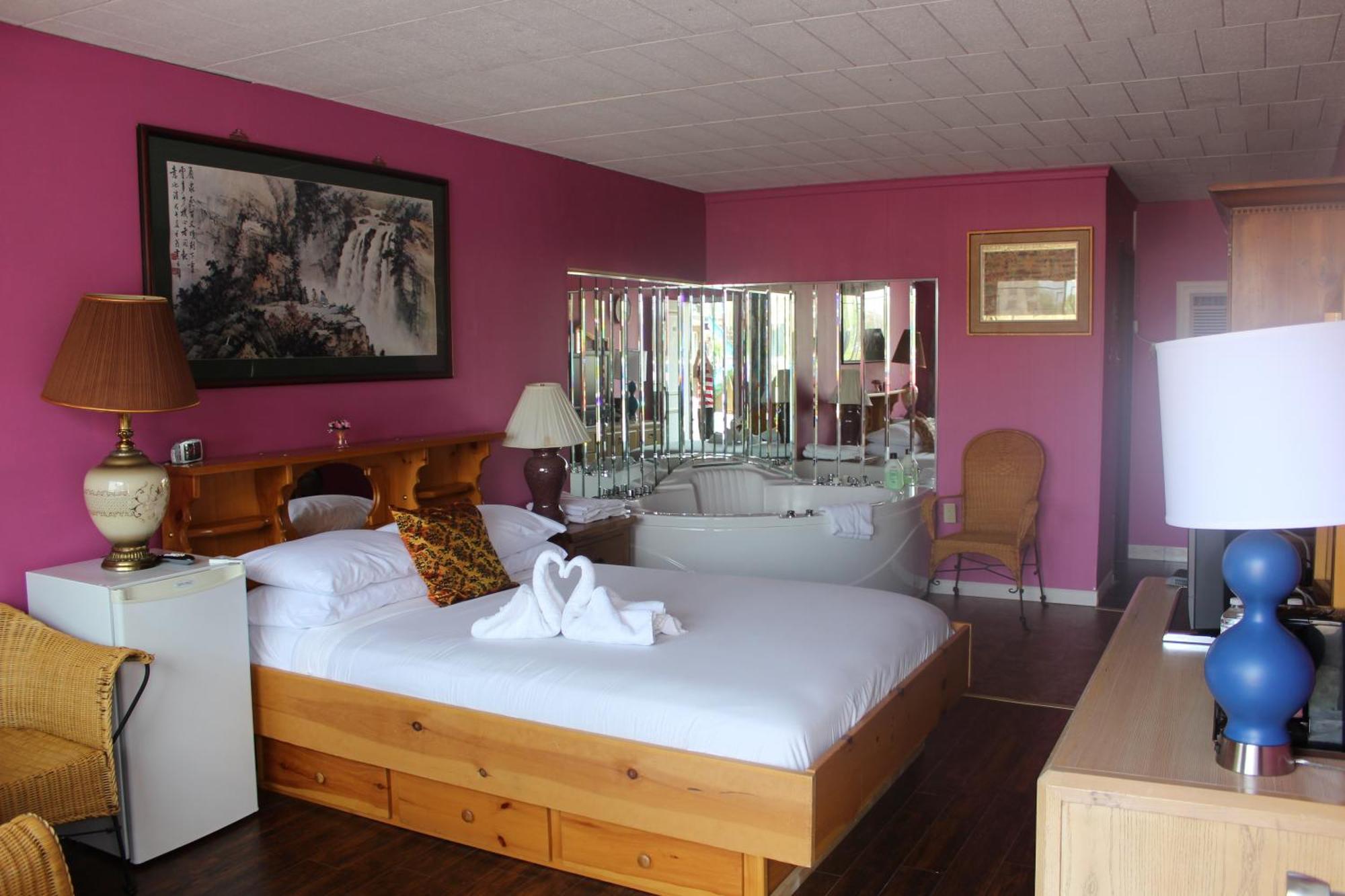 Ritz Motel *
